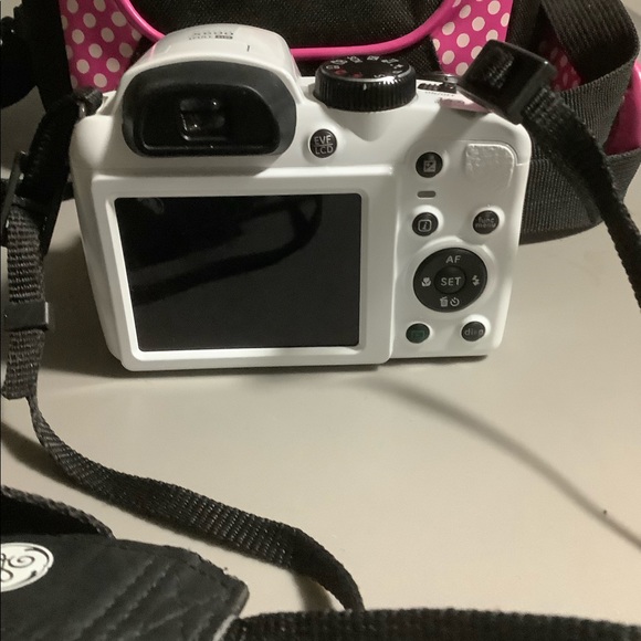 Camera - Picture 5 of 5